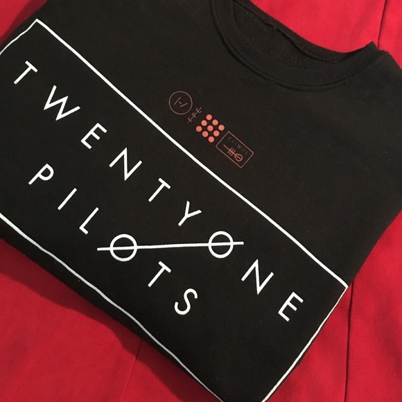 Sweaters - Twenty One Pilots Blurryface Sweatshirt